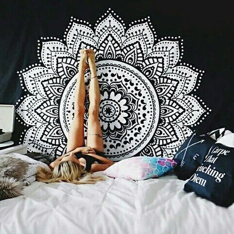 Hippie Tapestry Printed Lotus Tapestry Bohemia Mandala Tapestry Serviette Plage Wall Hanging For Wall Decoration Yoga Mat New